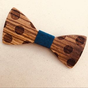 Men’s Wooden Bow Tie